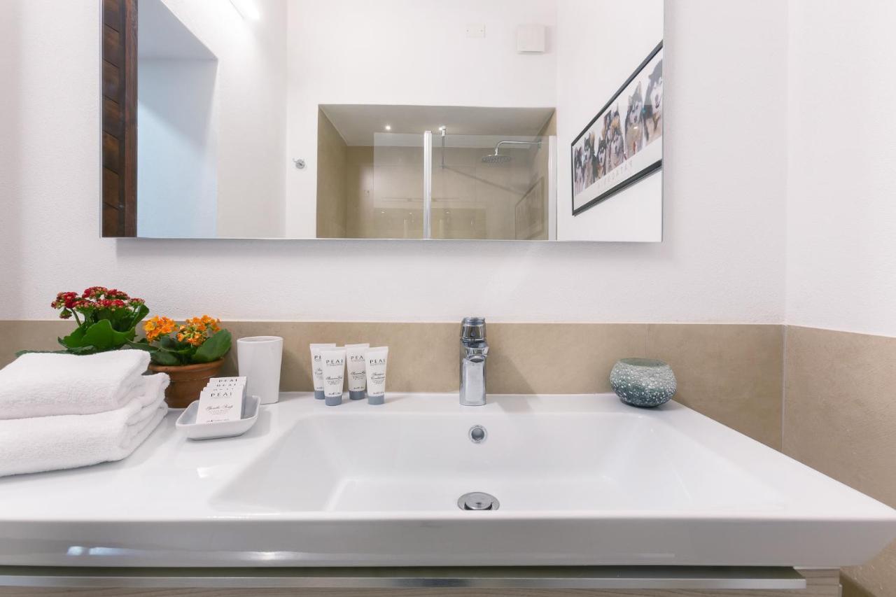 Center Ztl Lovely Apartment Ferrara Bagian luar foto